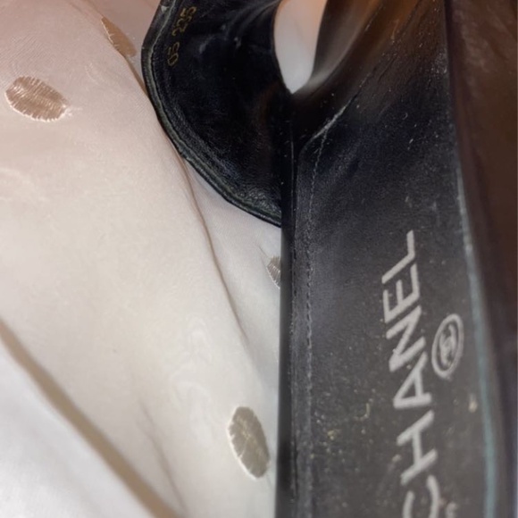 Chanel slides - Picture 5 of 5